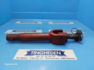 Case 844XL Liftspindel 3399249R1