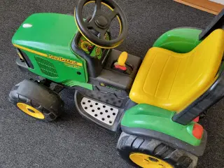 John Deere traktor 12v 
