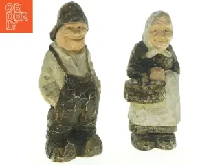 Fgurer af ældre par (str. 20 x 9 cm og 21 x 9 cm)