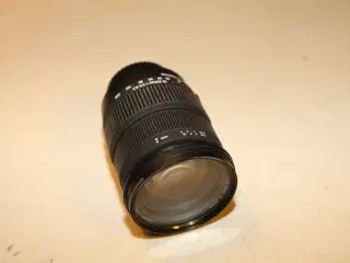 Kamera objektiv, Sigma DC 18 - 200mm