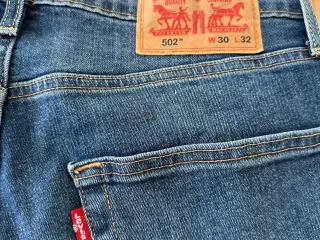 🔥 Næsten nye Levi’s 502™ – W30 L32 🔥