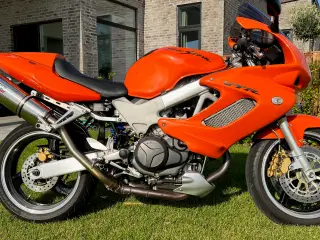 Honda VTR 1000 Firestorm