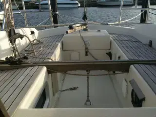 Hanse 301