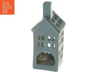 Porcelænshus til lys fra Kj Collection (str. 18x7x7 cm)