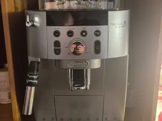 Delonghi espresso magnificaS Smart