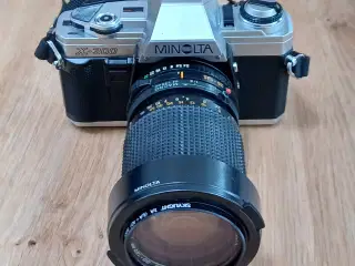 Minolta X-300 med div udstyr