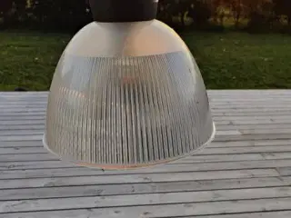 Kuppellamper med stor klar skærm