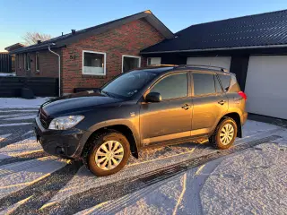 Toyota rav4 D4D 136 hk 4x4