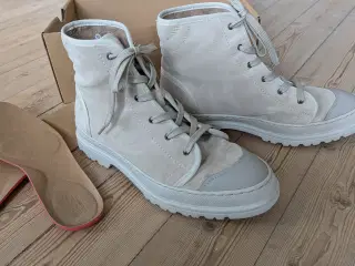 Lloyd nubuck/ruskindsstøvler som nye ☺️
