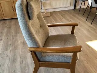 Otiumstol med vippefunktion