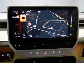 VW ID.Buzz 77 Pro SWB