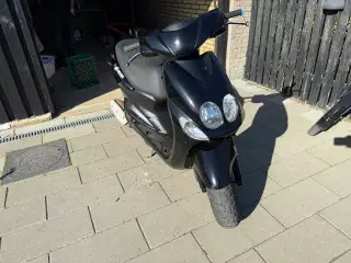 Yamaha Neos 30’er Scooter