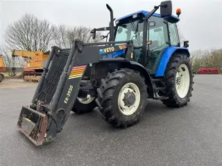 New Holland TS100 KUN 3900 TIMER! MED VENDEGEAR VED RATTET OG AIRCON!