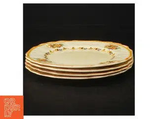 Dekorative porcelænstallerkner (str. Ø. 17 cm)