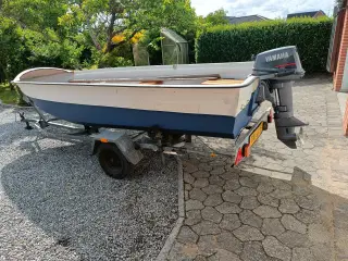 Jolle, 14 fods limbo m. trailer og 8 hk motor
