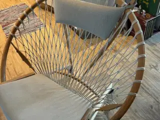 Cirkelstolen PP130 designet af Hans J Wegner 