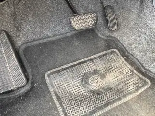 Toyota Yaris automatgear  / Semi automatic 2001. 1