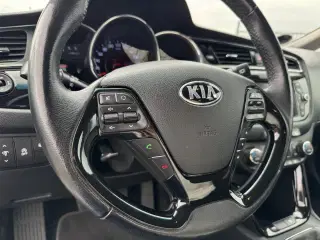 Kia Ceed SW 1,6 CRDI Attraction 136HK Stc 6g
