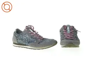 Flad sko med glimmer fra Amust (str. 41)