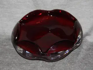 Askebæger i glas Holmedaard ?? Svensk ?? Murano ??