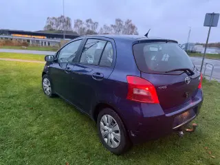 Nysynet Toyota Yaris 1,3 5 Dørs