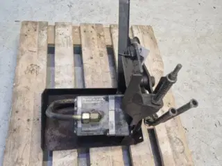 New Holland CR9090 Hydraulikpumpe 87542452
