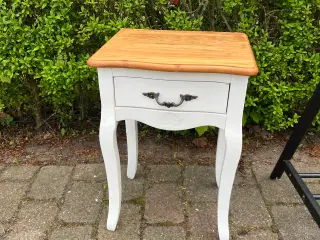 sengebord