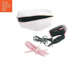 Hårtørrer med tilbehør fra Melissa (str. 13 x 21 cm)