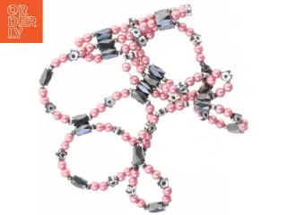 Perlehalskæde med krystal og glasperler (str. Længde 89 cm)