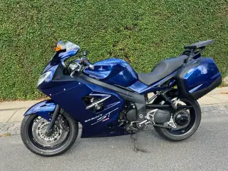 Triumph Sprint 1050 ST Super flot stand / lav km
