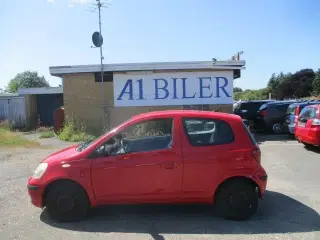 Toyota Yaris 1,0 Blue