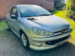 Peugeot 206 gti