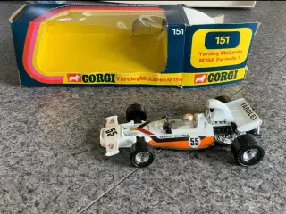 Corgi Toys No. 151 Yardley McLaren M19A scale 1:36