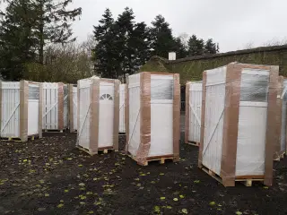 Nye plastdøre