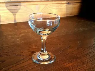 Holmegårdsglas.