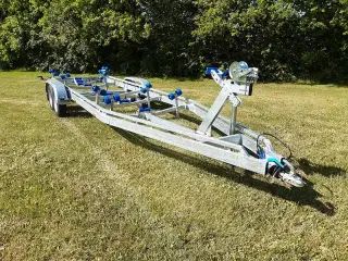 Vlemmix Bådtrailer 780x220 2700
