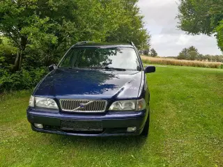 Volvo V 70 reservedelsbil