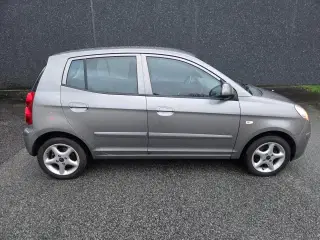 Kia Picanto 1,1 Active