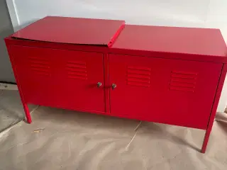 Metalskab Ikea til afhentning 