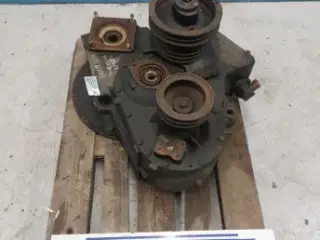 New Holland CX8090 Gearkasse 87663125