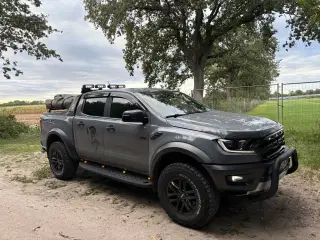 Ford Ranger Raptor 213hk
