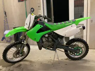 Kawasaki kx 85 lav model 