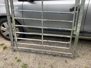 Grinder til får sælges