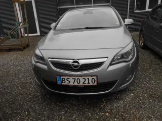 Opel Astra stc 1.7 CDTI