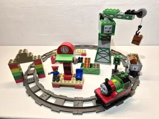 Duplo Thomas The Cranky NR3301 med lidt Thomas tog