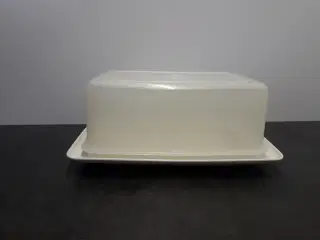 Tupperware smørbox