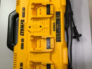 Oplader,DeWalt DCB 104,18v-54v,flexvolt Li-ion bat