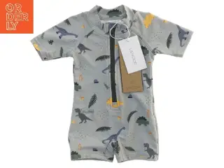 Ny UV-dragt med dinosaurprint fra Liewood (str. 62)