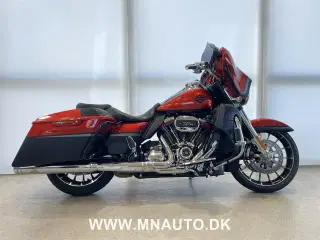Harley-Davidson FLHXSE Street Glide CVO 117"