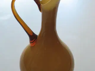 Mundblæst, ravgul glaskande